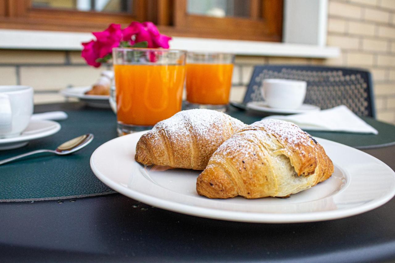 La Dama Room&Breakfast Russi Zewnętrze zdjęcie